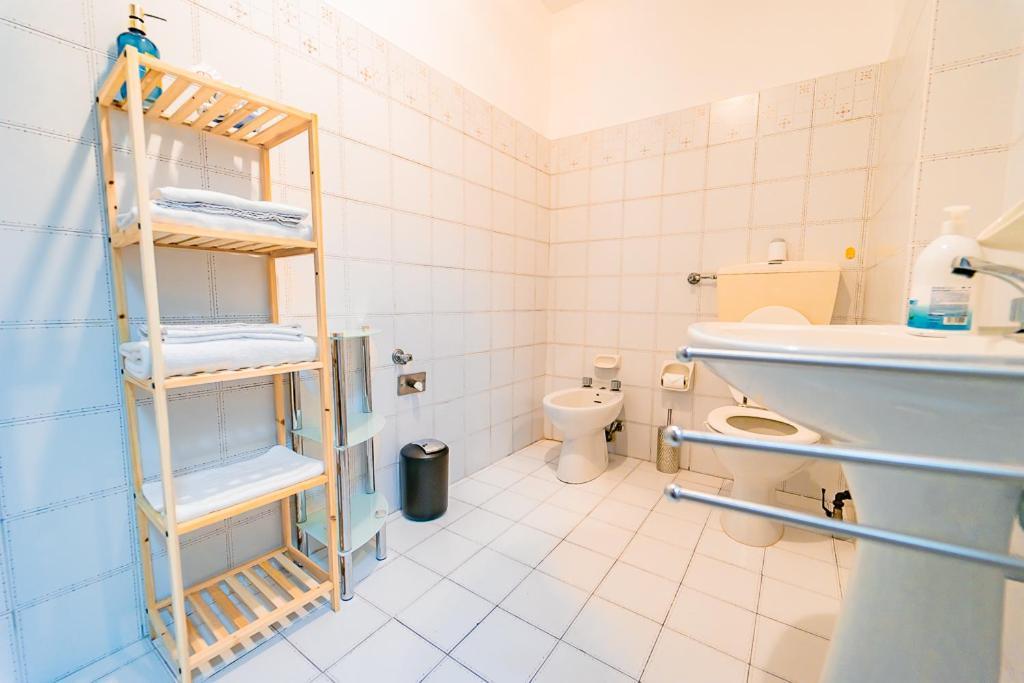 Centro Moderno Al 46 Appartamento Cuneo Esterno foto